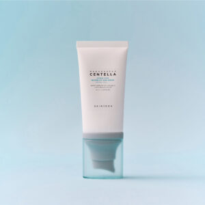 SKIN1004 - Madagascar Centella HYALU-CICA Water-Fit Sun Serum SPF50+ PA++++ 50ml Ενυδατικό αντιηλιακό με υαλουρονικο και Centella Asiatica